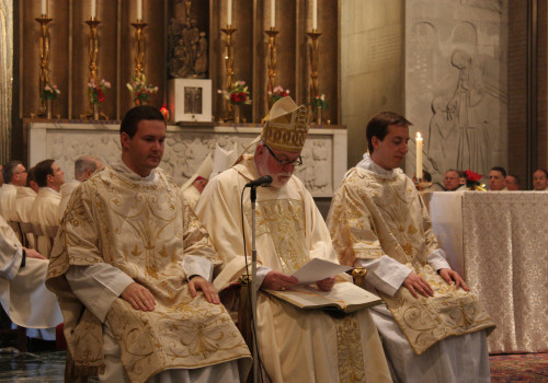 His Excellency Paul Gallagher, Secretary for the Relations with States in the Vatican, performed the installation.