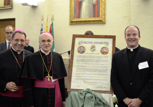 His Excellency Archbishop Carlo Maria Viganò, Apostolic Nuncio to the United States, poses with His Excellency Archbishop John Myers, head of the College's Board of Directors, and Very Rev. Peter Harman, the College's Rector.